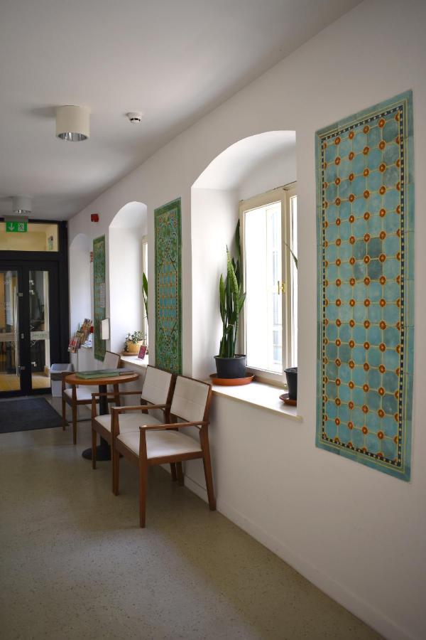 Zsolnay Negyed Vendeghaza Aparthotel เปตช์ ภายนอก รูปภาพ
